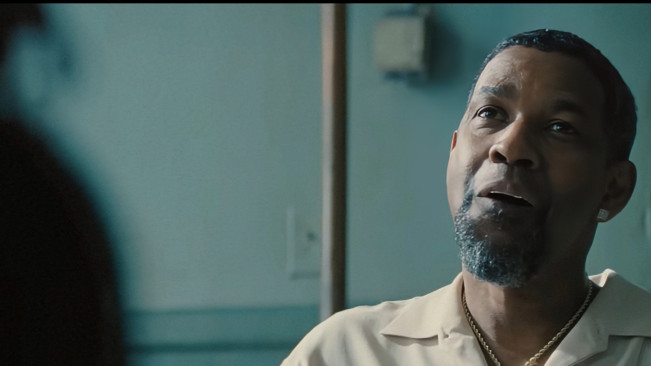Denzel Washington di film 2 Guns. [Youtube]